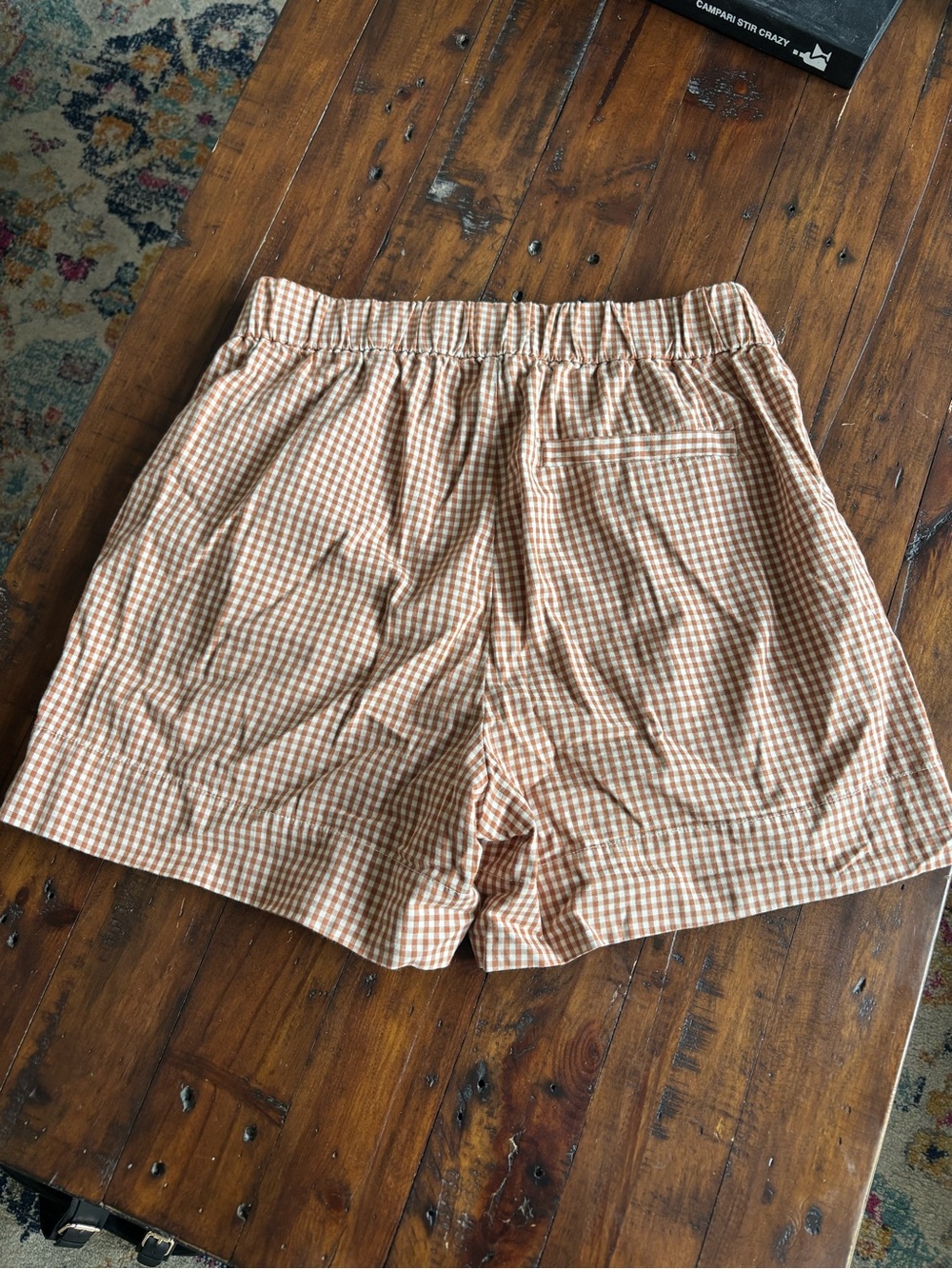 Everlane Easy Short in orange & Cream Gingham - Picture 2 of 8